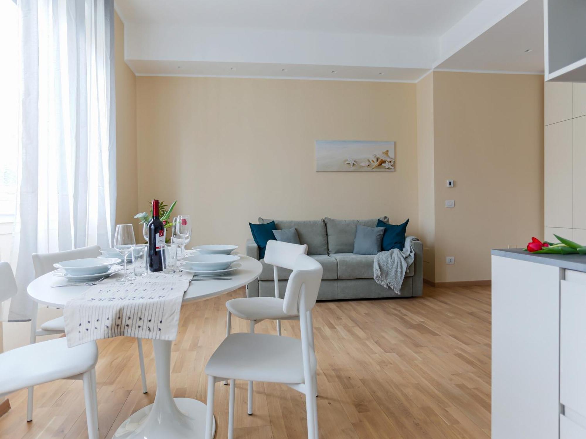 The Best Rent - Bright One-Bedroom Apartment In Corso Vittorio Emanuele II Милан Экстерьер фото